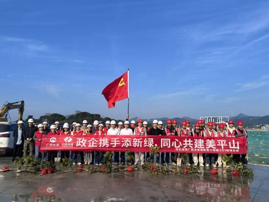 合照。 沈共亿 摄.jpg