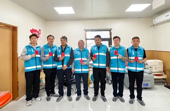 设计院团委开展学雷锋纪念日无偿献血志愿活动 (2).JPG